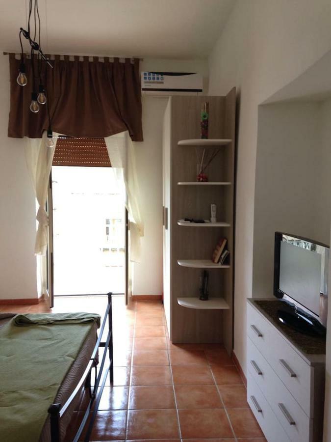 La Casa Di Alice Daire Napoli Dış mekan fotoğraf